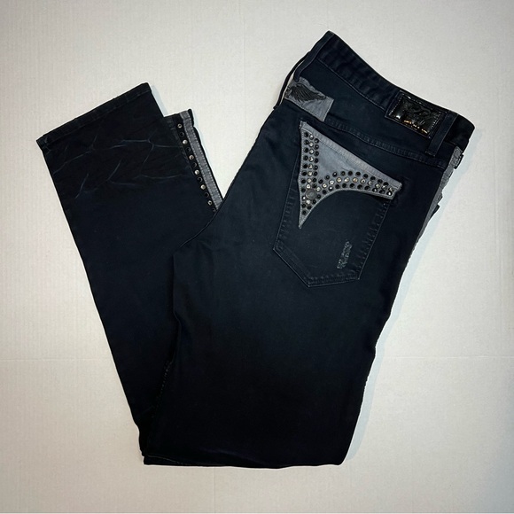 Robin's Jeans Men's 44x32 Dark Wash Distressed Rhinestones Charcoal Jeans Y2K - Picture 2 of 8